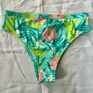 Swimwear Floral Bikini Bottom, medium size (27” waist circumference-elastic).